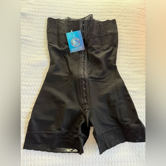 Forma Tu Cuerpo, Short Strapless Bodysuit sponsor by miss universe columbia - Picture 7 of 16